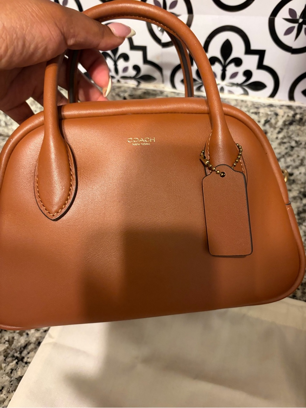 Coach Tan Leather Dome Satchel with Detachable Strap - Picture 2 of 9